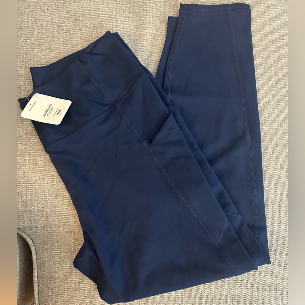 Fabletics Oasis High-Waisted 7/8 Leggings